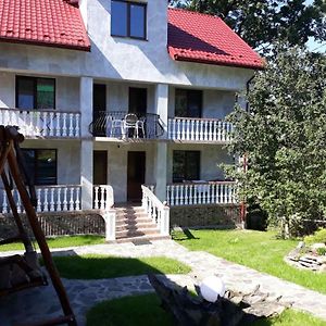 У Михайла Bed & Breakfast Трускавец Exterior photo