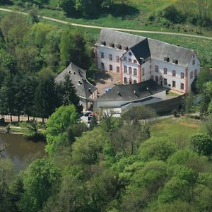 Prisma Hotel Burg Болендорф Exterior photo