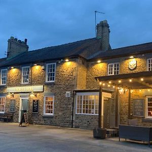 The Farmers Arms Inns Катерик Бридж Exterior photo