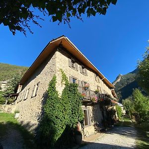 Maison D'Hotes Les Means Hotel Méolans Exterior photo