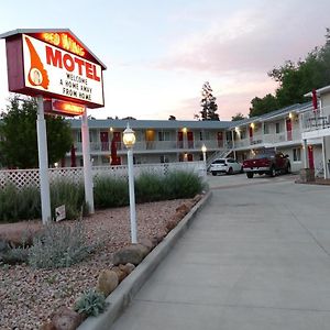 Red Wing Motel Маниту Спрингс Exterior photo