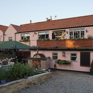 The Tickled Trout Inn Bilton-In-Ainsty Йорк Exterior photo