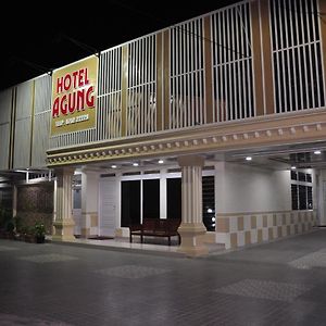 Hotel Agung Букитинги Exterior photo