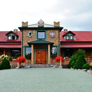 Zajazd Rycerski Hotel Коженице Exterior photo