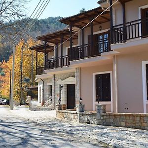 Zarouchla Inn Exterior photo