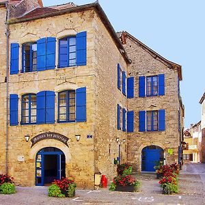 Gite La Maison Des Pelerins Hotel Villeneuve-dʼAveyron Exterior photo