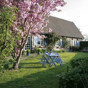 Chambre Meublee "La Roseliere" Villa Sainte-Colombe  Exterior photo