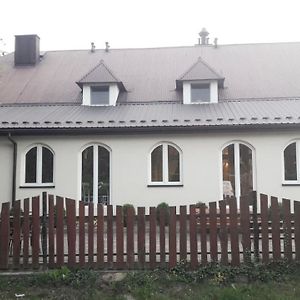 Zajazd Na Gorkach Bed & Breakfast Добчице Exterior photo