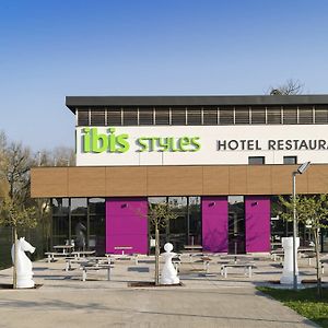 Ibis Styles Castres Hotel Кастр Exterior photo