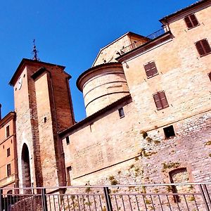 San Lorenzo Cerreto dʼEsi Exterior photo