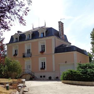 La Maison Ribotteau Bed & Breakfast L'Isle-Jourdain  Exterior photo