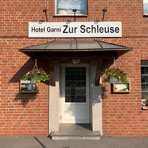 Hotel Zur Schleuse Дателн Exterior photo