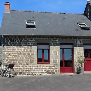 Gite La Loussaudrie Villa Pontmain Exterior photo