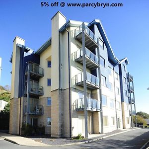 Parc Y Bryn Serviced Apartments Абъристуит Exterior photo