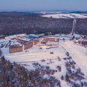 Hotel Arłamów Exterior photo