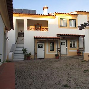 Eira Velha Guest House Порталегре Exterior photo