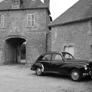 Relais De La Liberte - Utah Beach Hotel Сант-Мари-дю-Мон Exterior photo