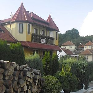 Dudas Panzio Bed & Breakfast Бюксенткерест Exterior photo