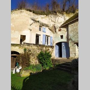 Le Refuge Des Elfes Villa Bourré Exterior photo