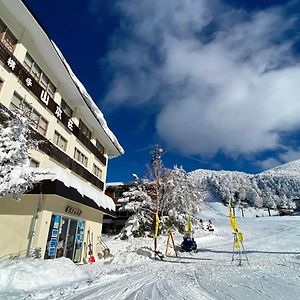 Yokote Yamamotoso Hotel Яманучи Exterior photo