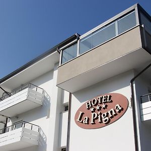 Hotel La Pigna Линяно Сабиадоро Exterior photo