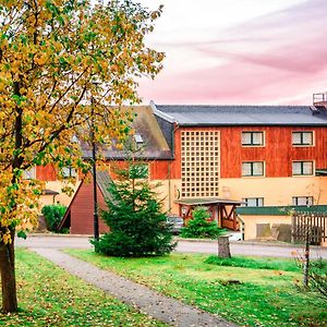 Ferienhotel Goldhuebel Нойхаузен Exterior photo