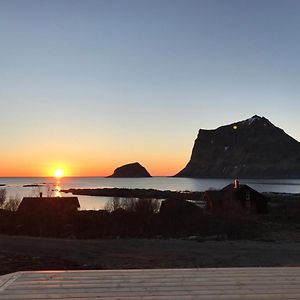 Cabin Panorama Lofoten With Jacuzzi Magic View Offersoya Exterior photo