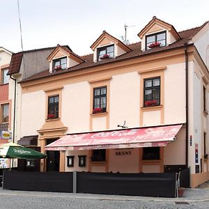 Penzion Chalupa U Mestske Brany Hotel Vyškov Exterior photo