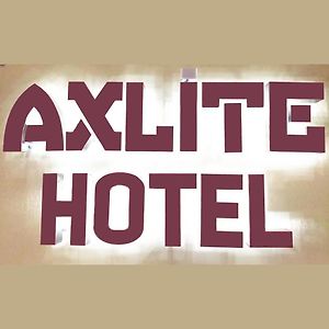 Axlite Hotel Тайпинг Exterior photo