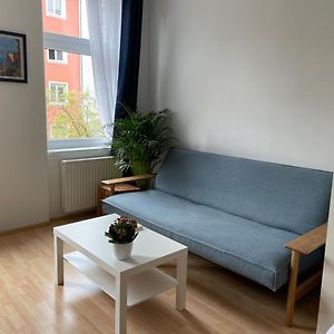 Central Sunny Flat With Free Parking Виена Exterior photo