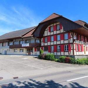 Gasthof Schwanen Radelfingen Hotel Exterior photo