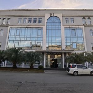 Hotel Aleksandria Сухуми Exterior photo