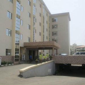 Room In Apartment - Ayalla Hotels Suites-Abuja Royal Suite Порт Харкорт Exterior photo