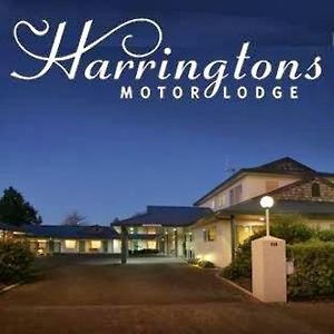 Harringtons Motor Lodge Палмерстън Норт Exterior photo