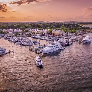 Saybrook Point Resort & Marina Олд Сейбрук Exterior photo