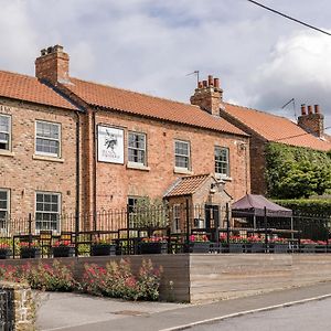 Plum And Partridge Husthwaite Hotel Йорк Exterior photo