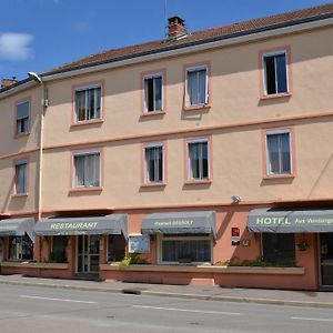 Aux Vendanges De Bourgogne L O A La Bouche Hotel Парай-ле-Мониал Exterior photo