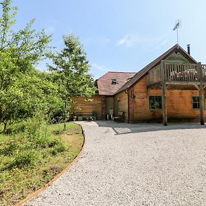 Old Wood Coach House Villa Линкълн Exterior photo