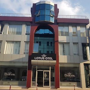 Lotus Otel Коня Exterior photo