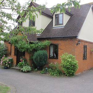 Burnt Mill Cottage Burnham-on-Crouch Exterior photo