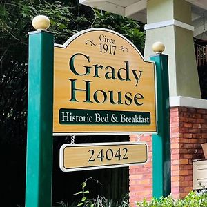 Grady House Bed And Breakfast Хай Спрингс Exterior photo