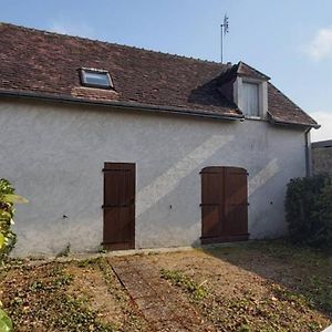 Gite De Charme Au Coeur De La Brenne Villa Paulnay Exterior photo