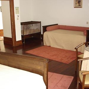 Falcao De Mendonca Hotel Фигейра де Кастело Родриго Room photo