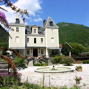 Chateau Serre Barbier Hotel Saint-Béat Exterior photo