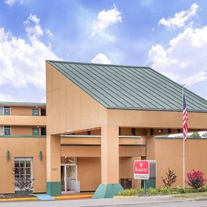 Ramada By Wyndham Roanoke Hotel Exterior photo