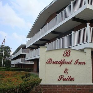 Bradford Inn And Suites Плимът Exterior photo