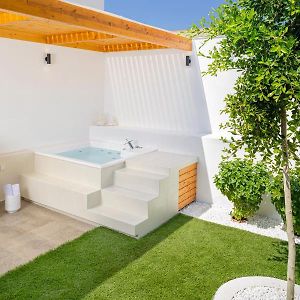 Ethos Luxury Home - Seaview Villa With Hot-Tub! Ирайон Exterior photo