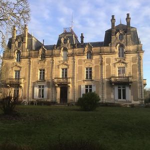 Chateau Saint Vincent Hotel Базас Exterior photo