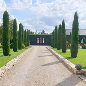 Les Loges De Saint Eloi Bed & Breakfast Pontlevoy Exterior photo