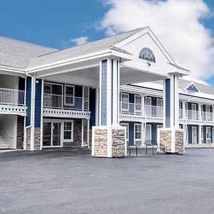 Hilltop Inn & Suites, Near Foxwoods Casino Северен Стинингтън Exterior photo